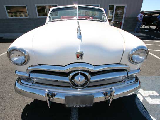 1950_ford_convertible 11