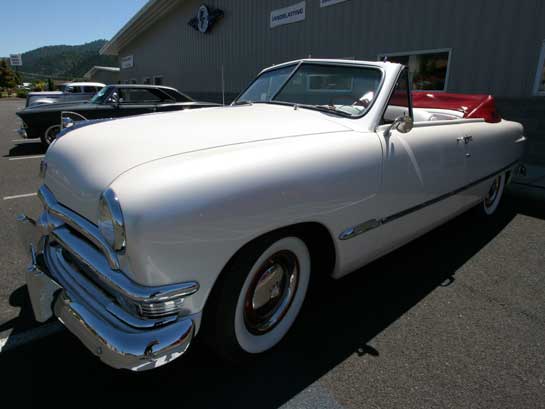 1950_ford_convertible 9